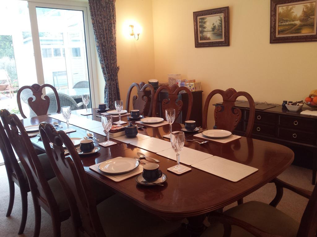 Glenade Bed & Breakfast Бат Екстериор снимка